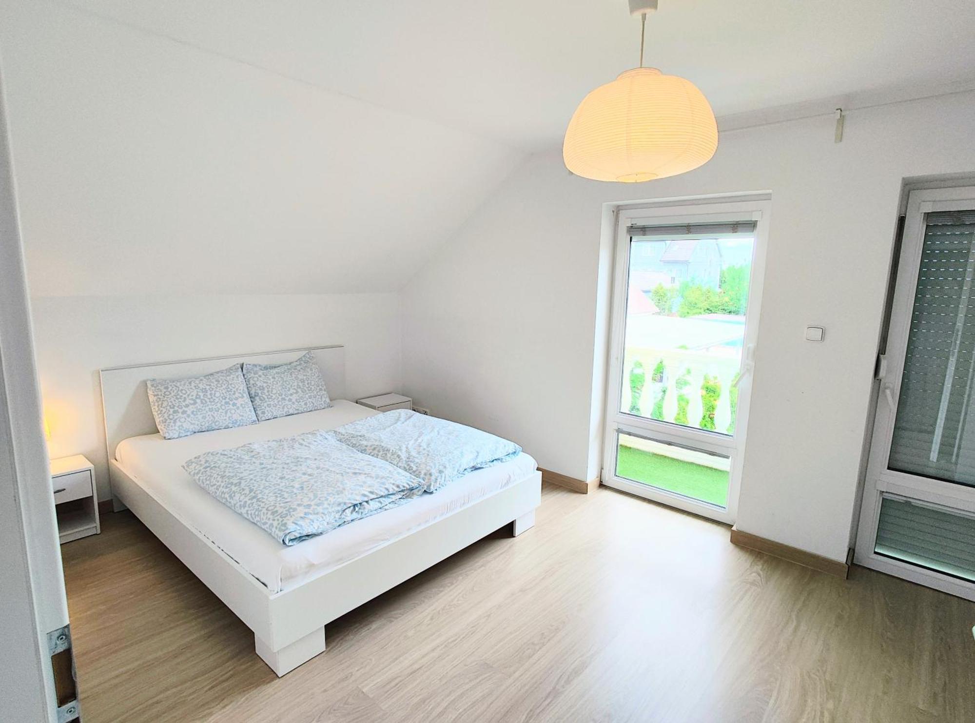 Modern & Cozy House With 3 Bed And Garden Ferienhaus *